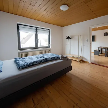 Farge Mit 6 Schlafplätzen Apartment Bremen