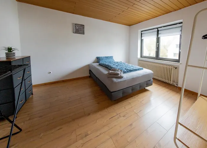 Farge Mit 6 Schlafplaetzen * Бремен